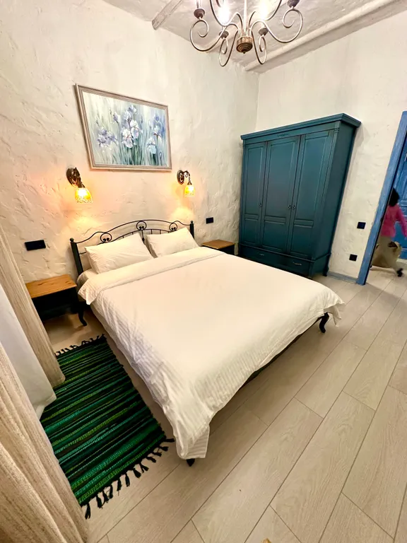 Санторини в горах