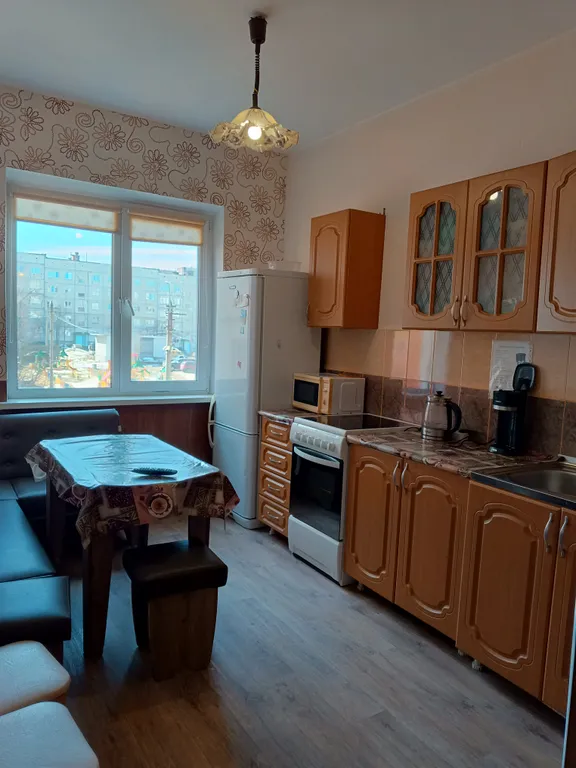 3-комнатная Квартира — аренда посуточно в Кировск