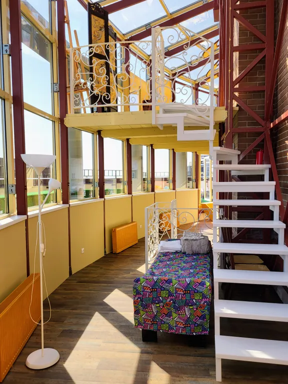 Квартира Квартира Трёхэтажный мезонин над крышами Питера — Санкт-Петербург