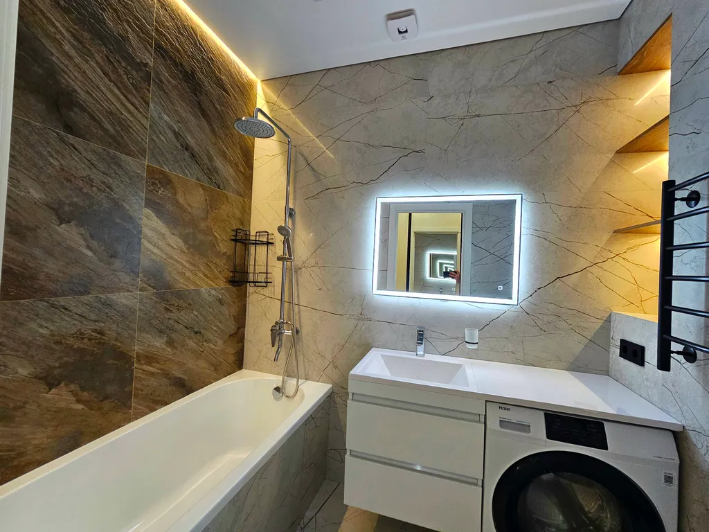 Квартира-студия с видом на парк и море