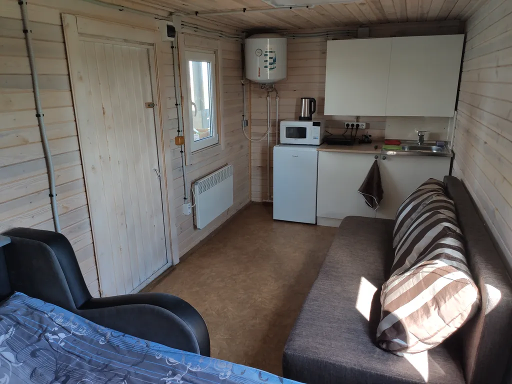 Домик с терассой на берегу Ильменского озера