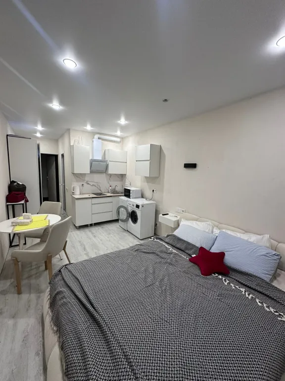 Квартира Апартаменты на Белых акаций — Сочи