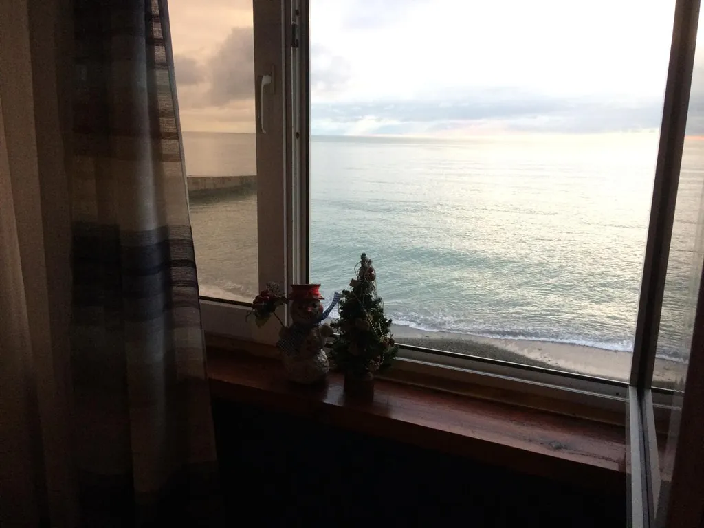 Домик у моря