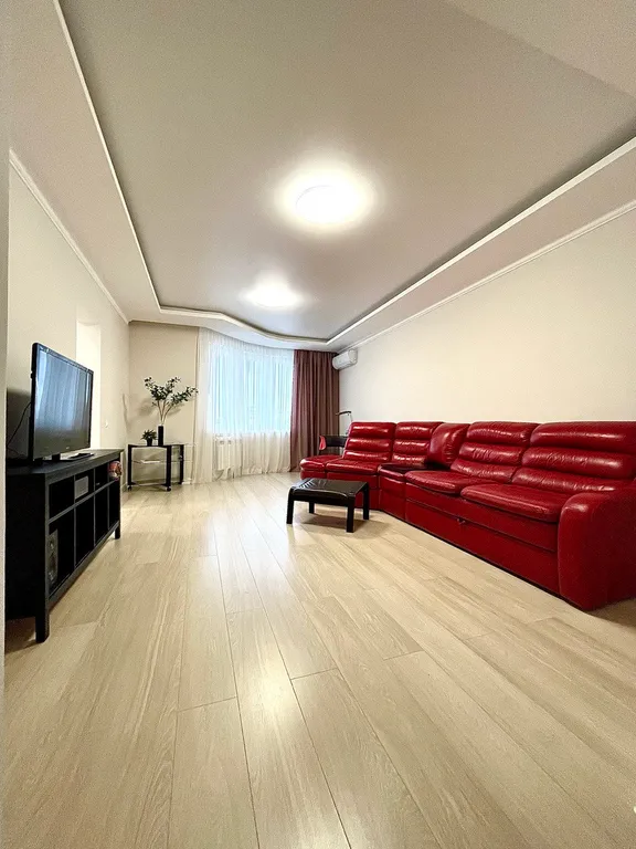 Большая видовая квартира у Крокуcа