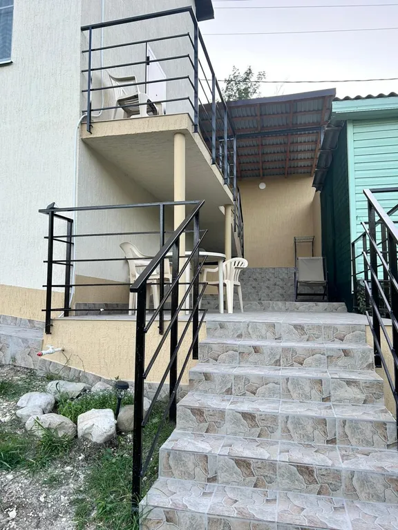 Уютный дом дупликс (правая половина) рядом с морем