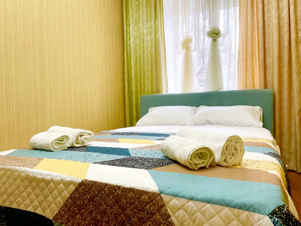 Трёхкомнатная квартира в центре Минеральных Вод — аренда посуточно в Минеральные Воды