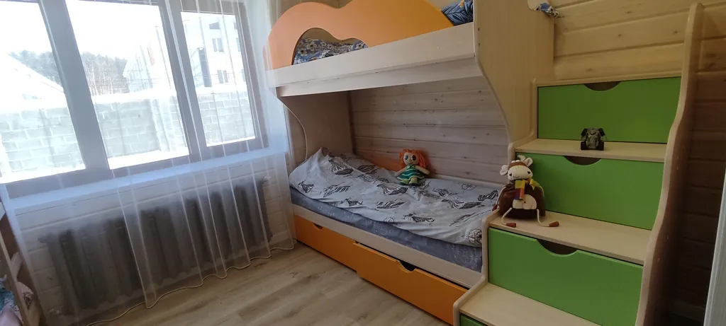 Дом с камином и баней в центре