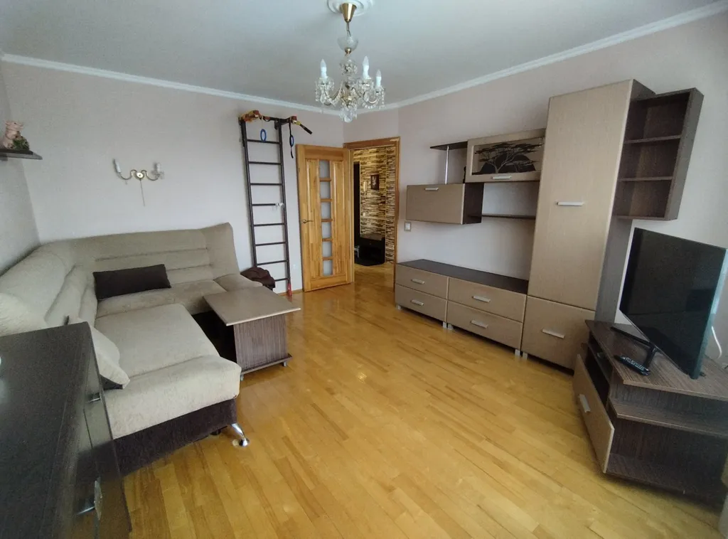 Уютная двушка в тихом районе