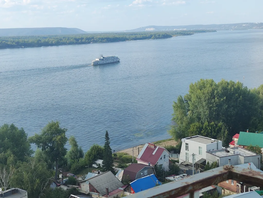 Квартира Уютная светлая квартира на первой линии у Волги — Самара