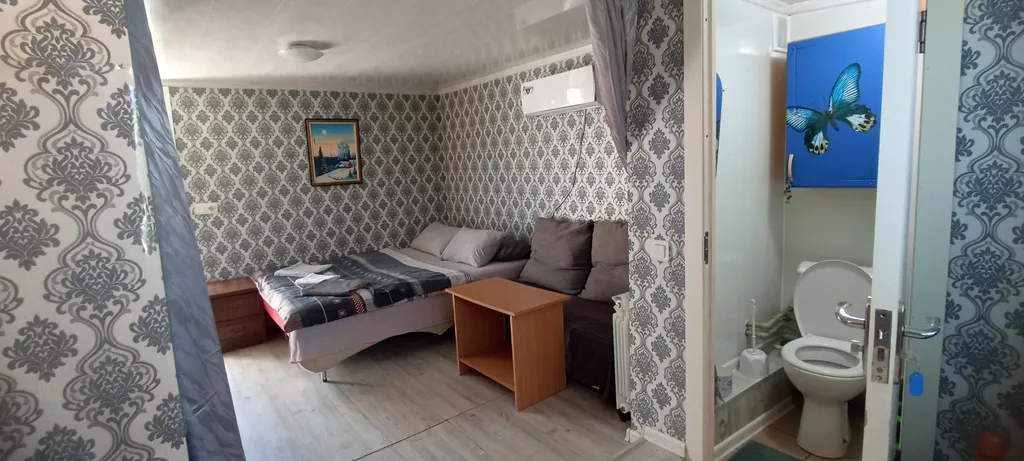 Квартира Уютная комната с удобствами в центре — Лоо