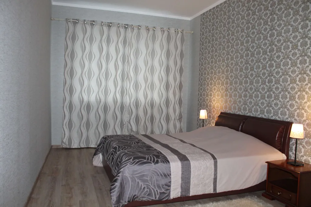 Четырехкомнатные апартаменты с балконом