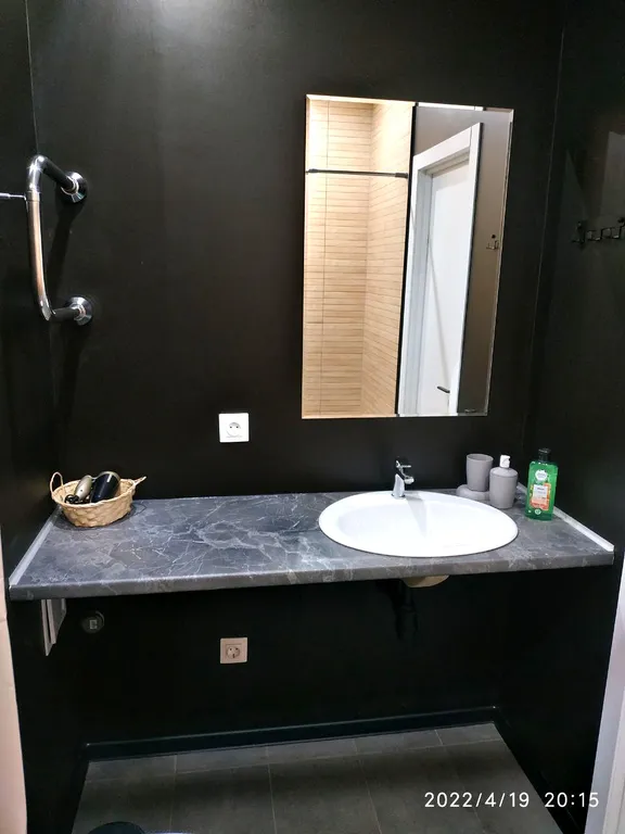 Комфортные апартаменты рядом с метро