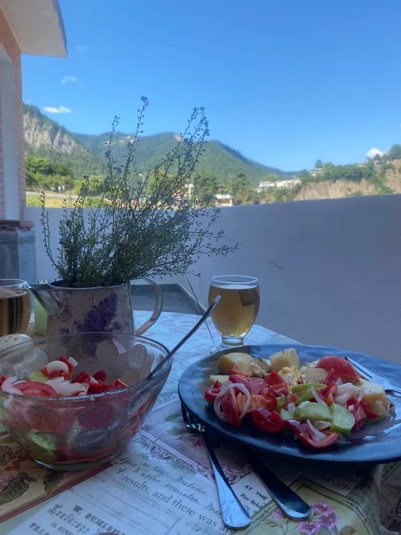 Квартира на 5 этаже с видом на горе