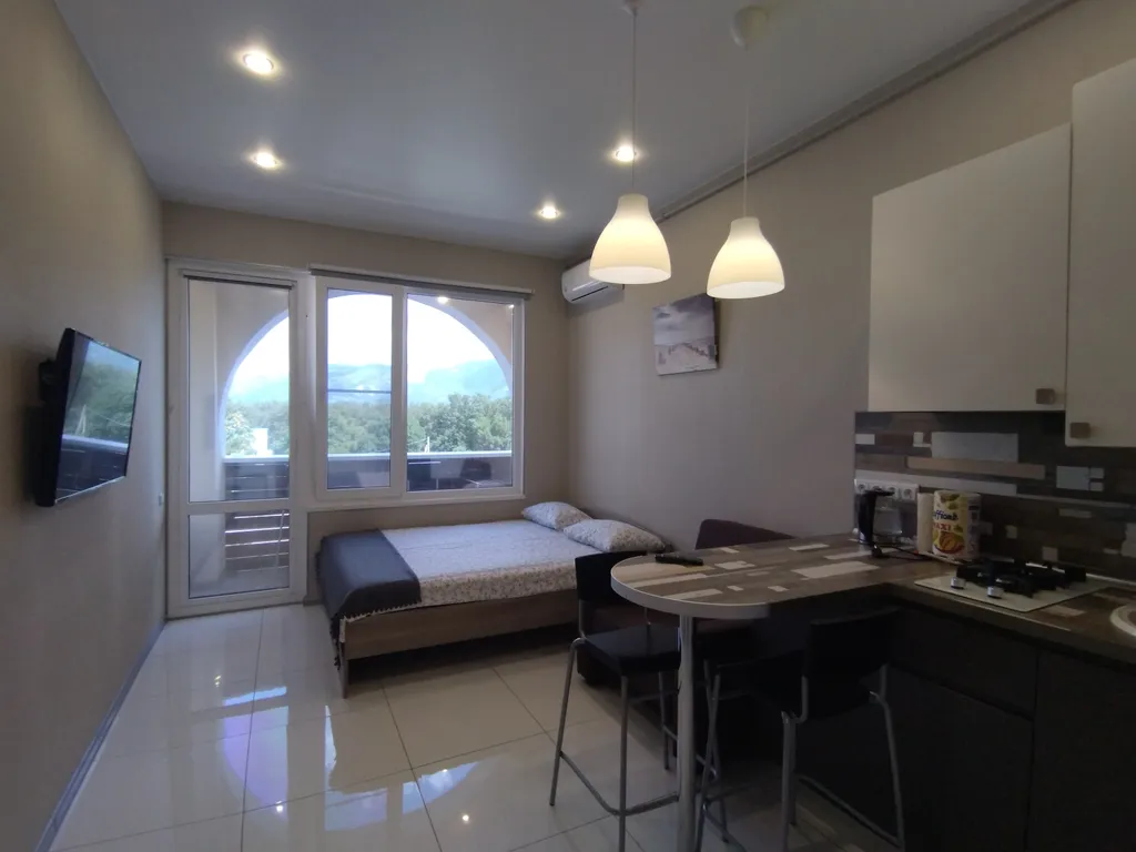 Квартира Апартаменты с балконом с видом на горы — Геленджик