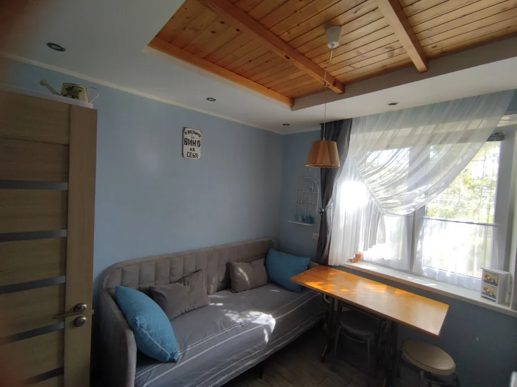 Дизайнерская квартира в шаге от моря