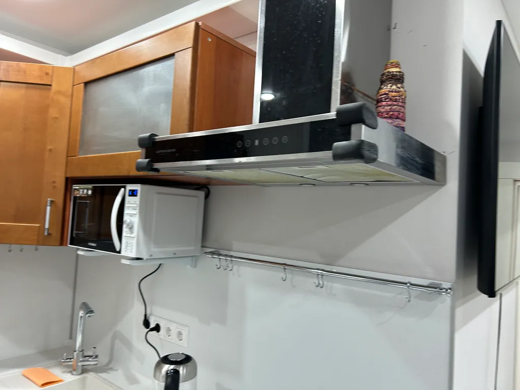 Уютная, трехкомнатная квартира с новым ремонтом