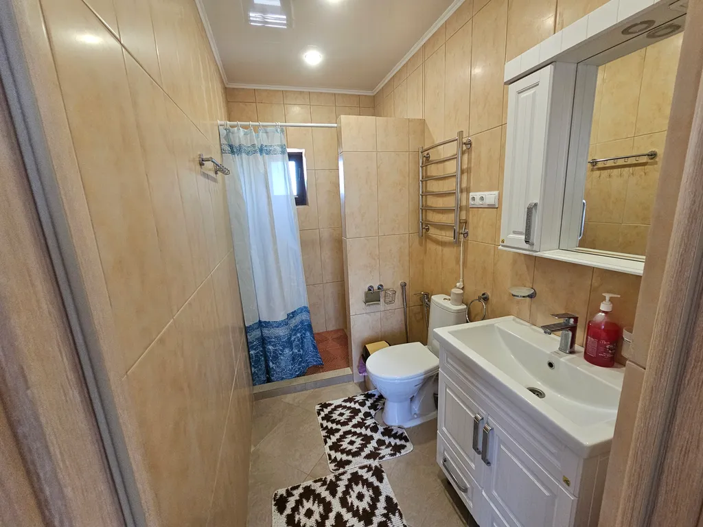 Коттедж Вилла "Таврида 107" на 7-11 персон — Новоотрадное