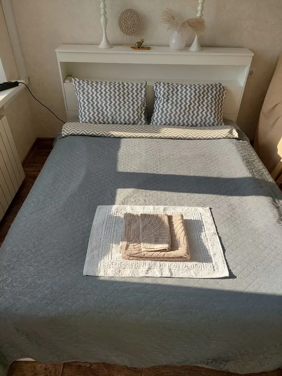 Студия "Ультрамарин" с шикарным видом на реку