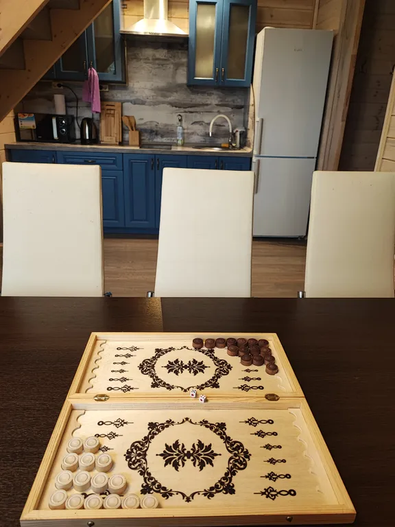 Просторный деревянный коттедж, половина дома, 2 этажа, 1Л