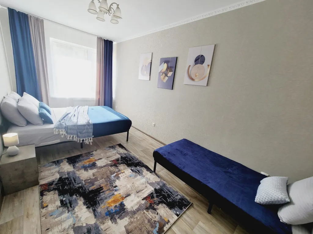 Просторная двухкомнатная квартира с балконом рядом с аквапарком