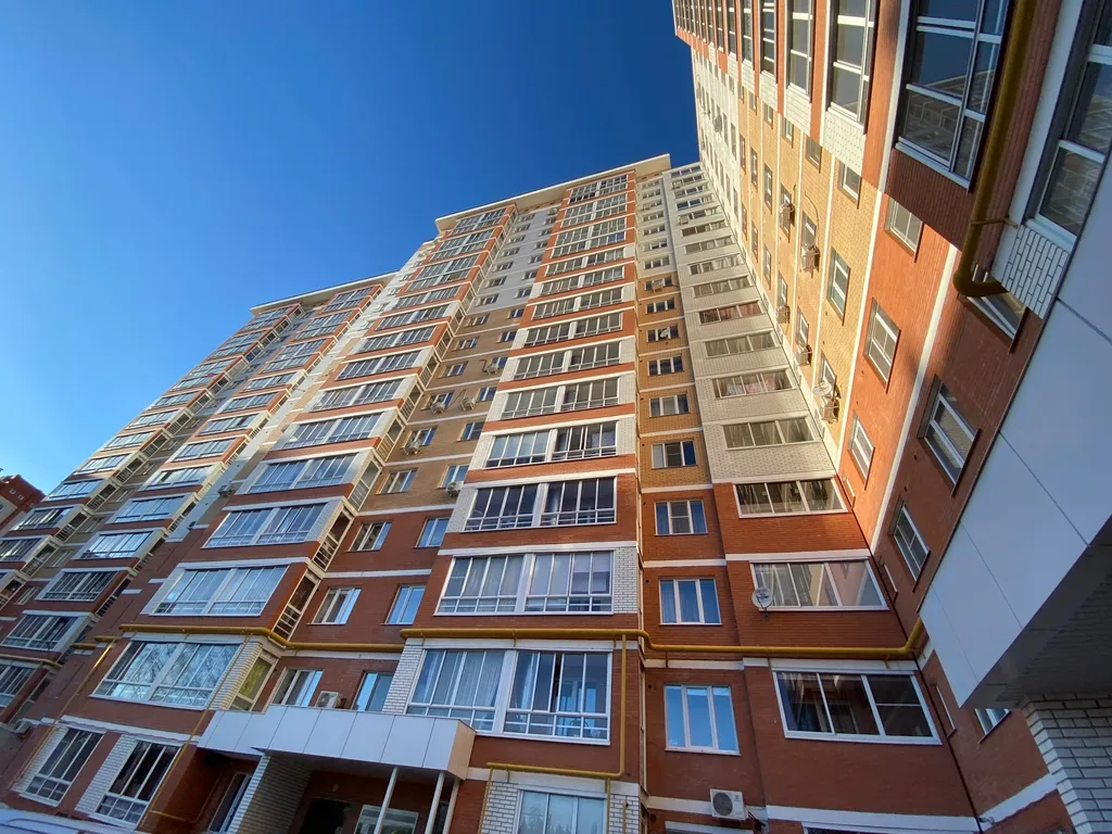 Уютная квартира около зоопарка с видом на пруд