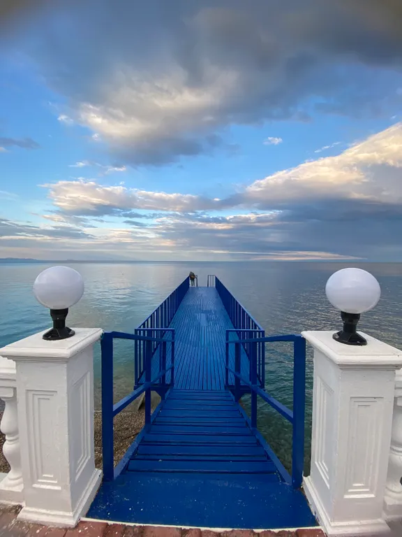 Уютные апартаменты с видом на горы в Элит Лазурном