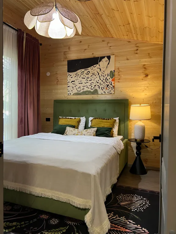 Коттедж Просторный двухэтажный коттедж — Архыз