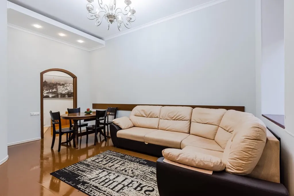 Уютная двухкомнатная в центре