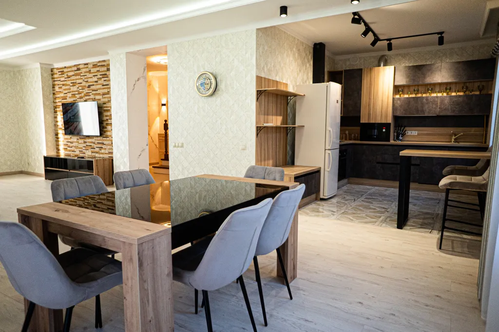 5-комнатный Дом