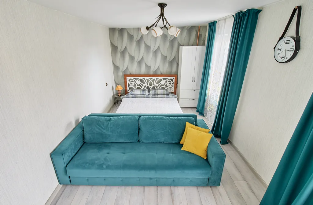 Комфортная квартира недалеко от центра  (метро 15 минут пешком)