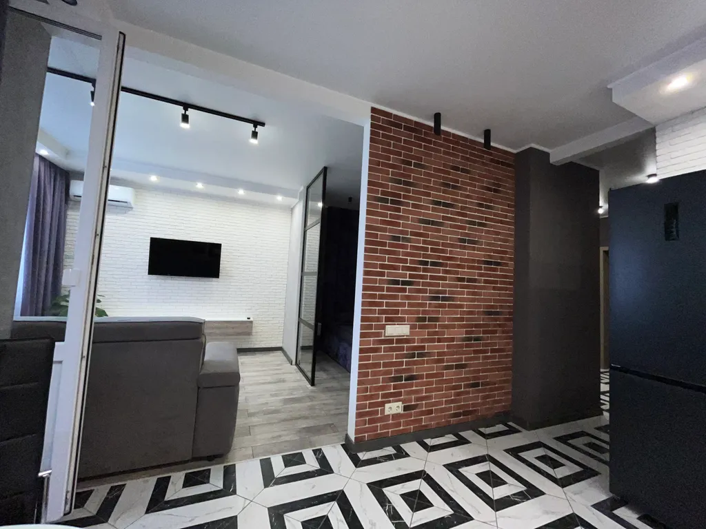 Уютная, современная квартира с видом на Волгу