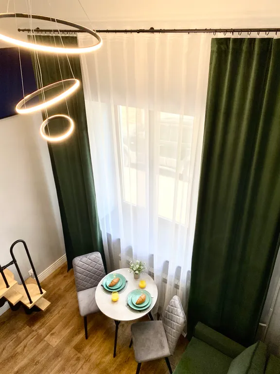 Двухуровневый апартамент вблизи Шереметьево на набережной на 4 гостей