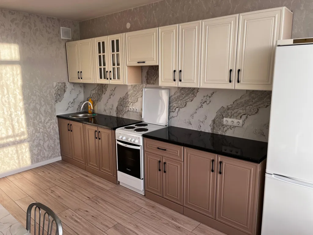 Новая квартира в новом ЖК Панорама с панорамным видом из окна на город