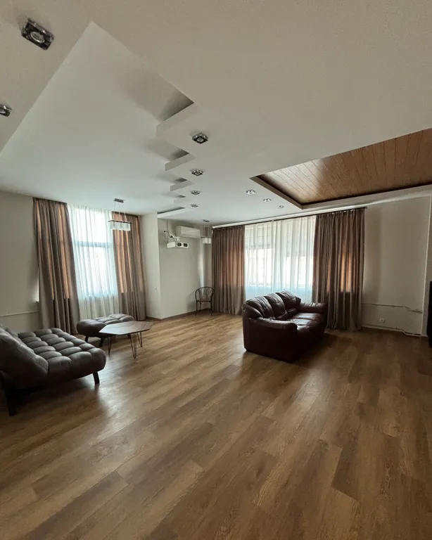 Просторная квартира в центре города