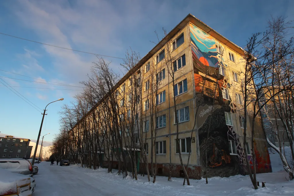 4-комнатная Квартира