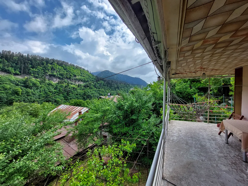 Полноценный номер-студия на границе леса до 4 человек