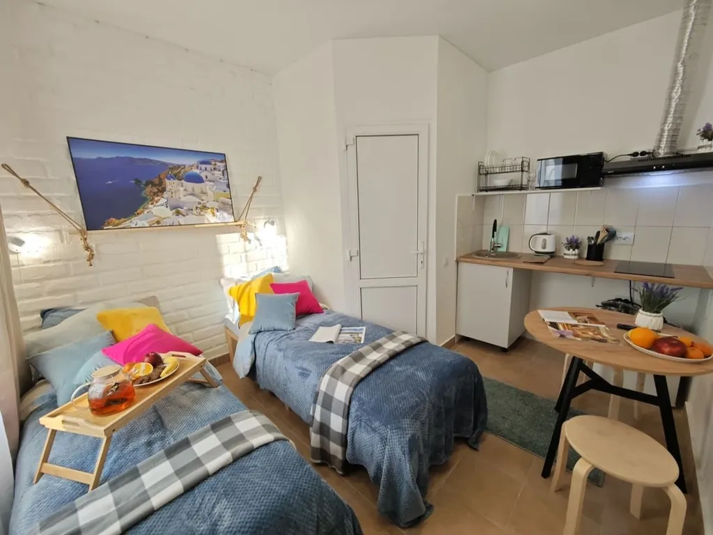 Двухместная студия с 2 отдельными кроватями