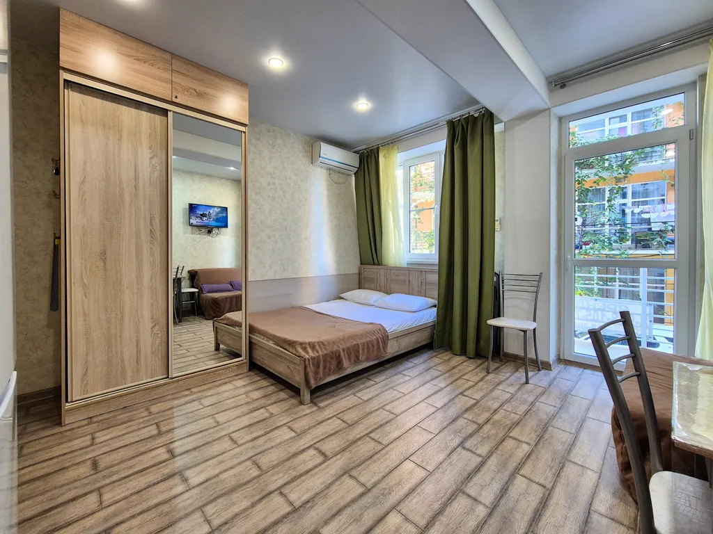 Квартира Квартира Студия с балконом — Сириус