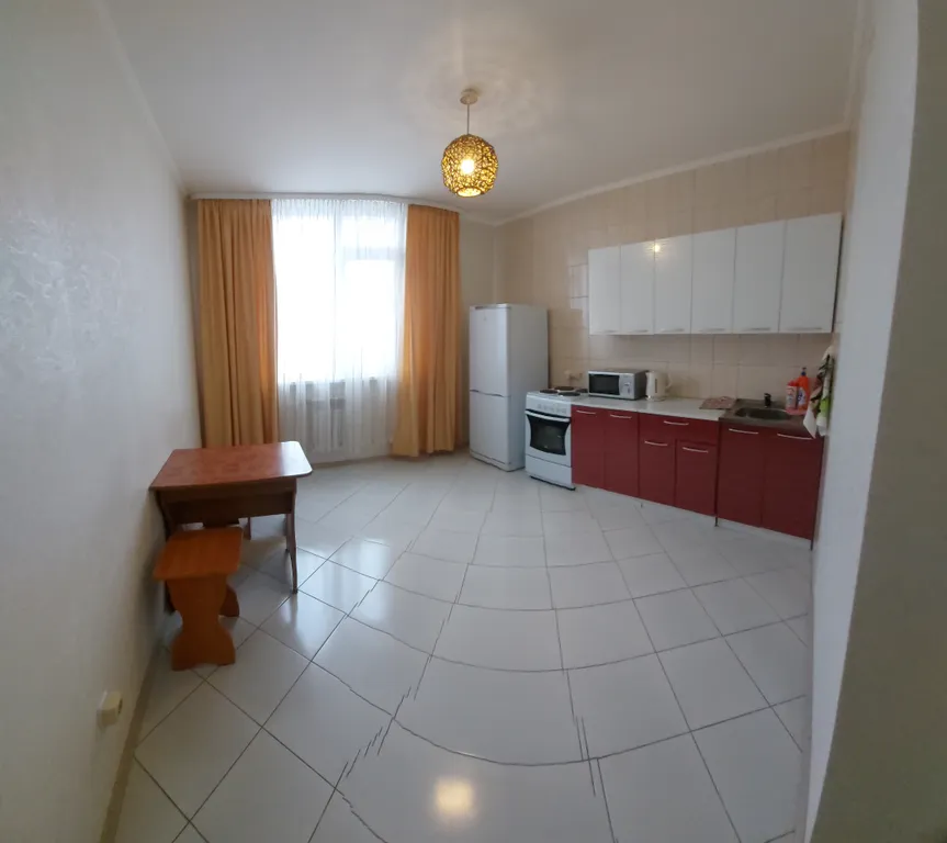 Однокомнатная квартира возле скк Оренбуржье