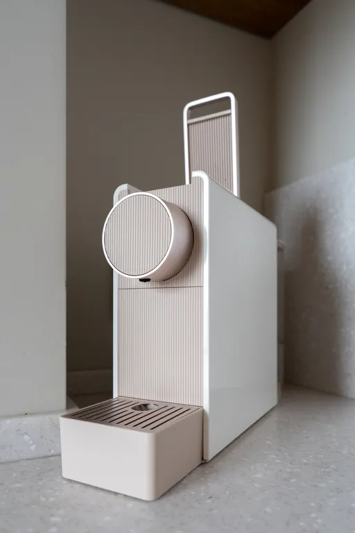 Угловой стильный апартамент с 2 спальнями