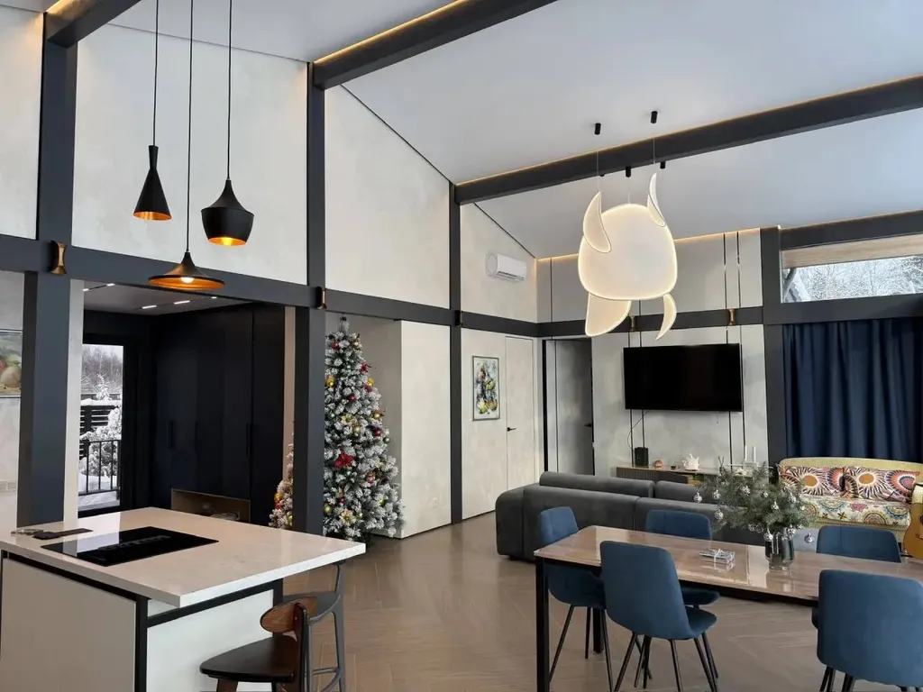 Премиальный дом с видом на лес и пруд в поселке года Ели estate