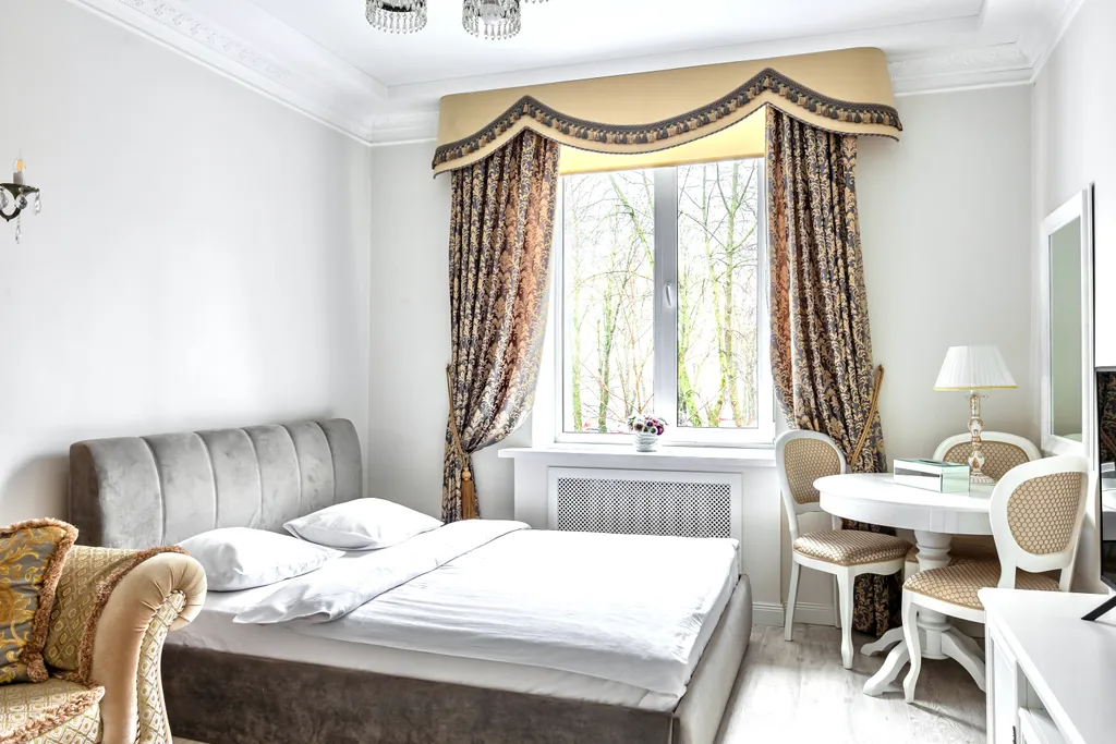 Vip-апарт, врата города, метро, 2 этаж, окна во двор, парковка, кондиционер