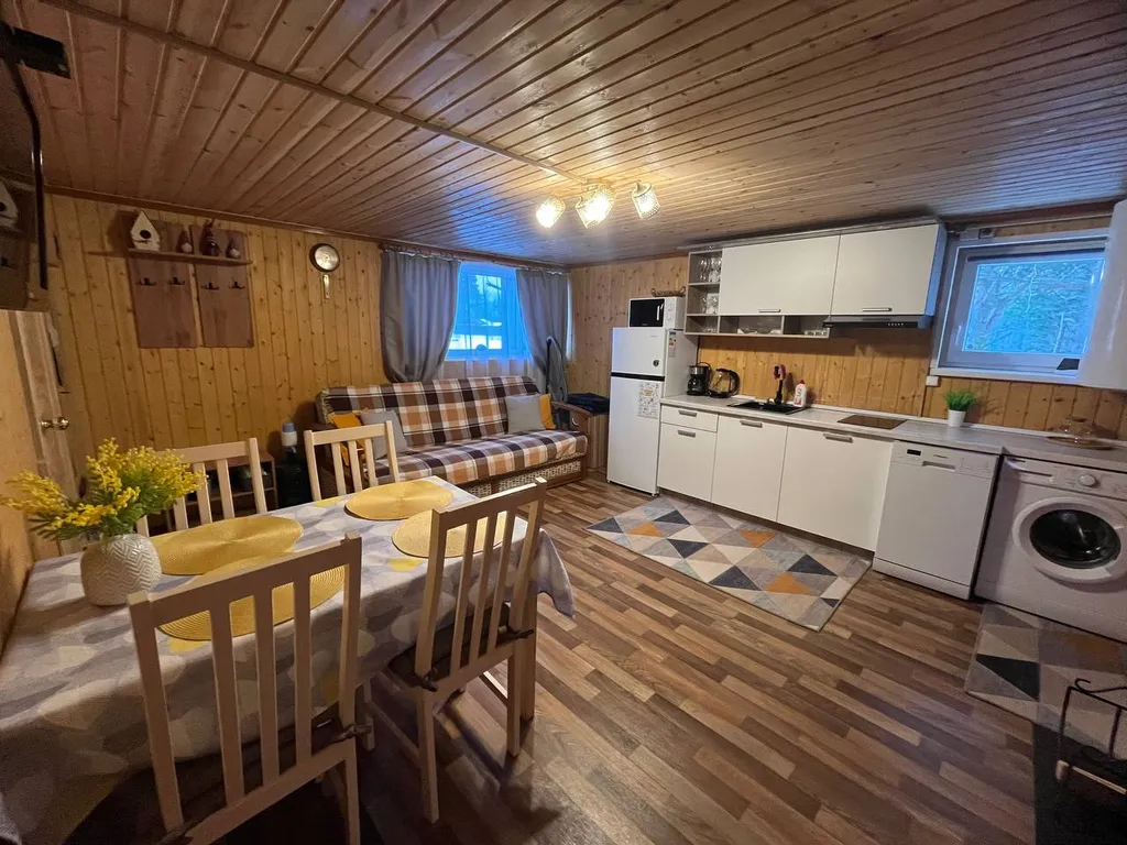 Гостевой дом с сауной и купелью на берегу Ладожского озера