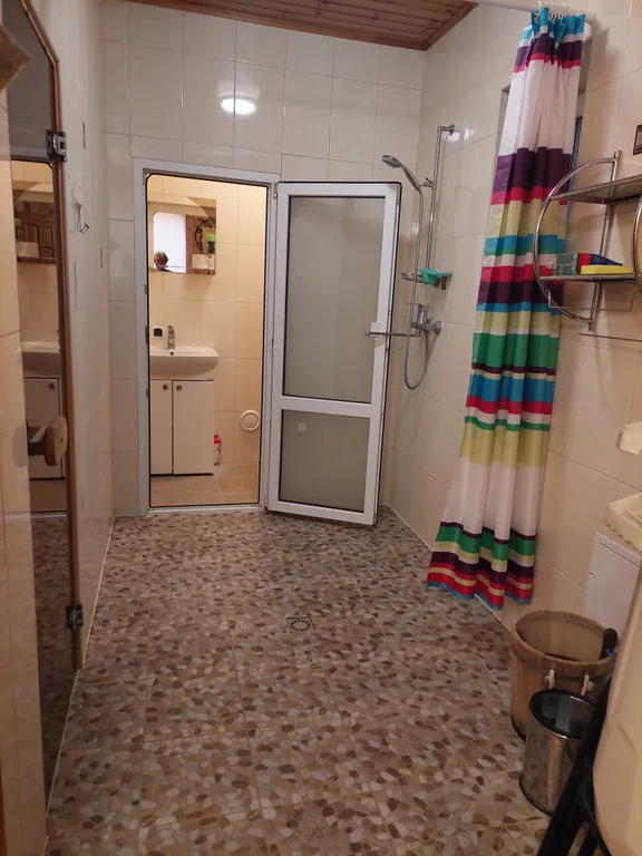 Дом на 10 человек.