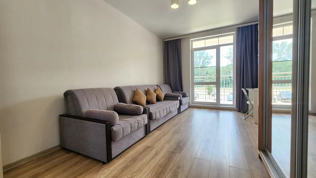 Уютная евротрешка с двумя балконами