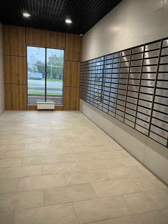 Стильная, просторная студия 50 оттенков серого