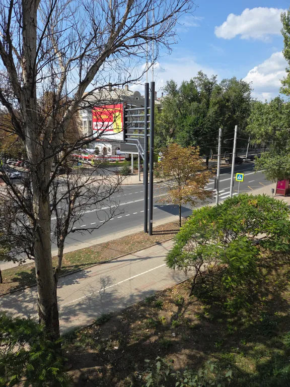 Центр города с водой 24/7