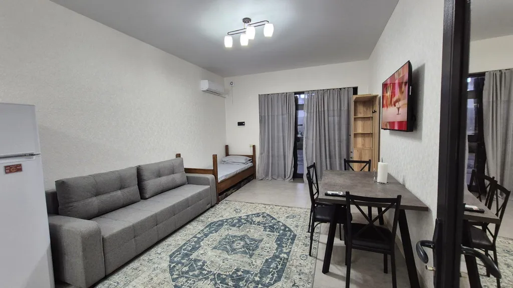 Комната на берегу моря