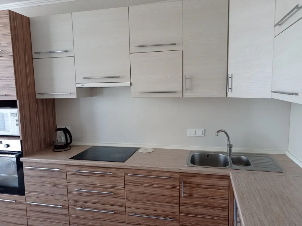 Уютная квартира возле ККБ