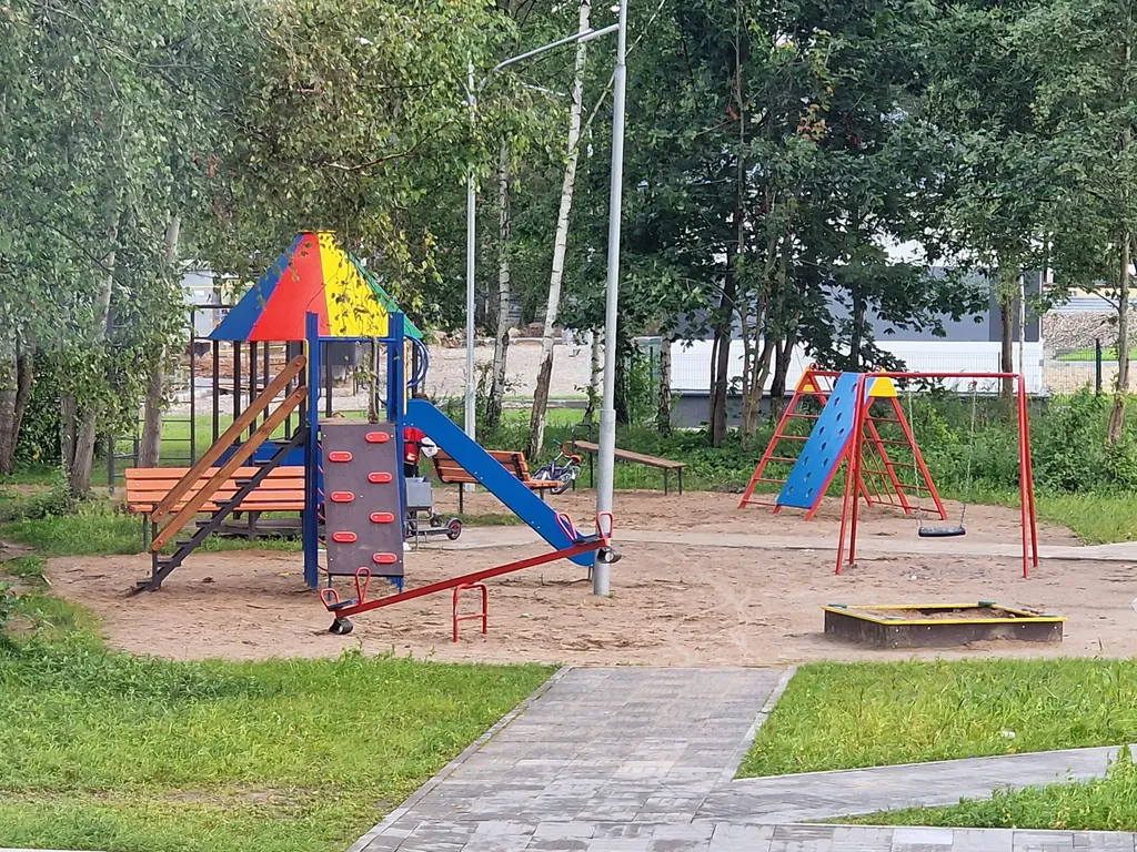 Медцентр. ТЦ Трио, Грин, спа-центра Южный. Новая квартира на 6 гостей